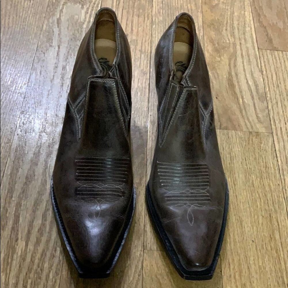 CHARLIE 1 HORSE ARTISIAN LEATHER BOOTS Size …‎